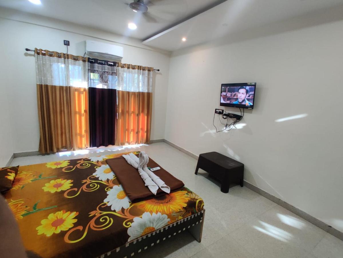 Siddhivinayak Resort Nx Mālvan Kültér fotó